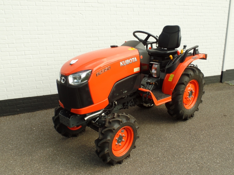 Kubota B2350 Geleverd! | Dingemans Machines Groot Aanbod Aan Mechanisatie